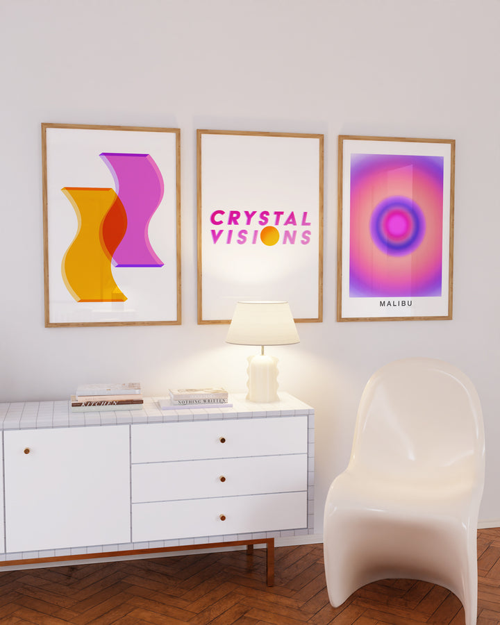 Atmosphärischer kalifornischer Sonnenuntergang Typografie Poster Wand Kunstdruck 'Crystal Visions'